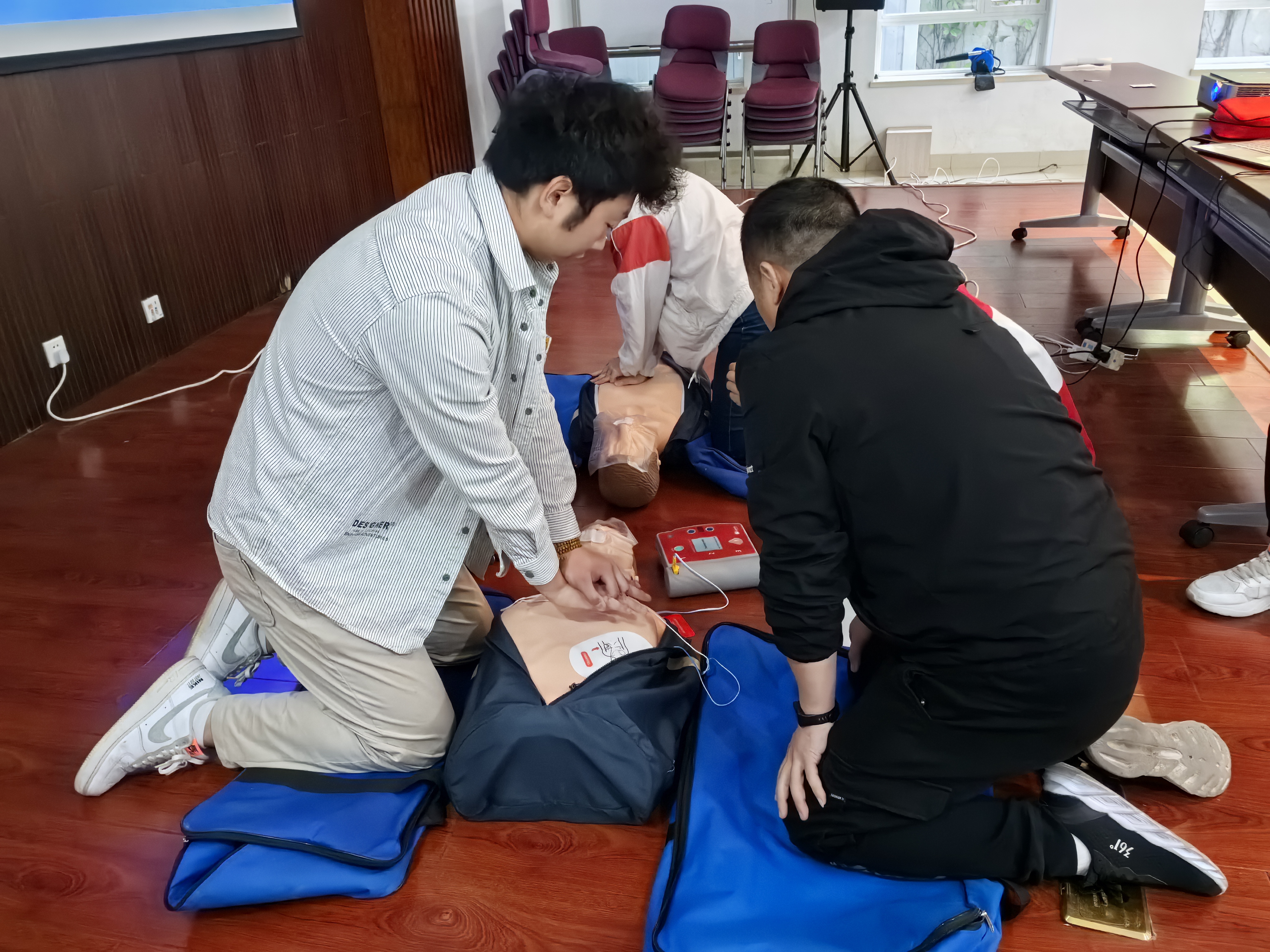 守护生命，“救”在身边！——泽华公司应急救护知识培训圆满结束